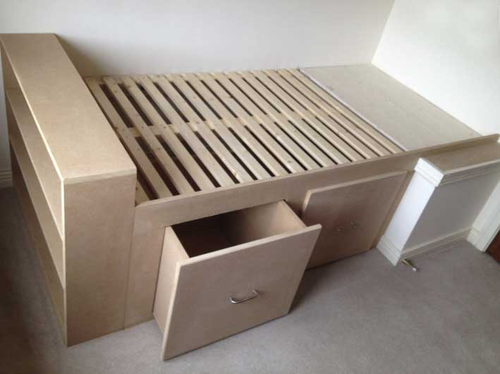 hanmade timber bed frame
